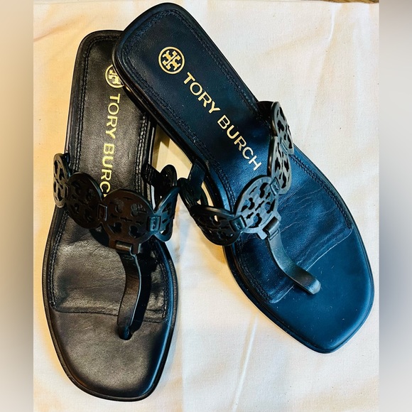 Tory Burch Tiny Miller Thong Sandals - Picture 3 of 6